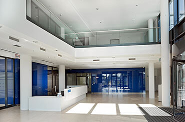 buero-mieten-business-center-in-frankfurt-main-flughafen-airport-gateway-gardens-2.jpg